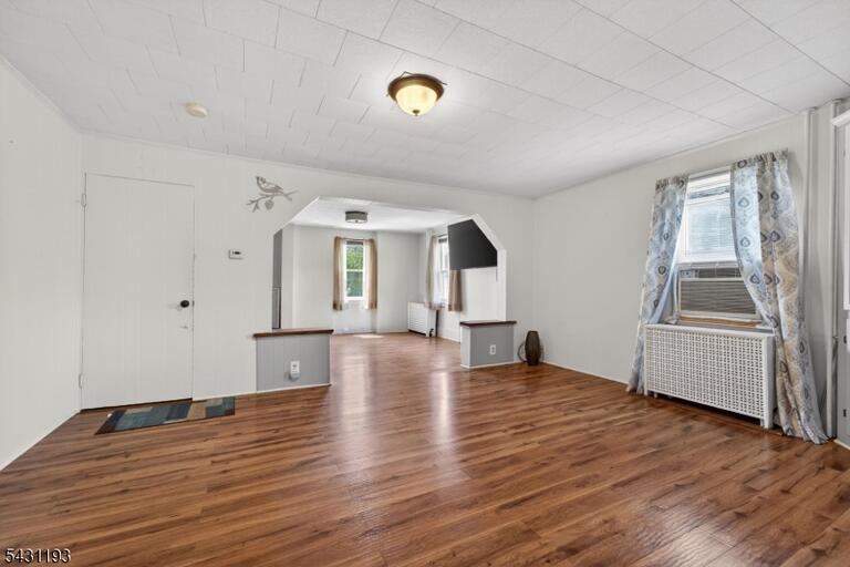 Property listing MLS 4042135 photo 9