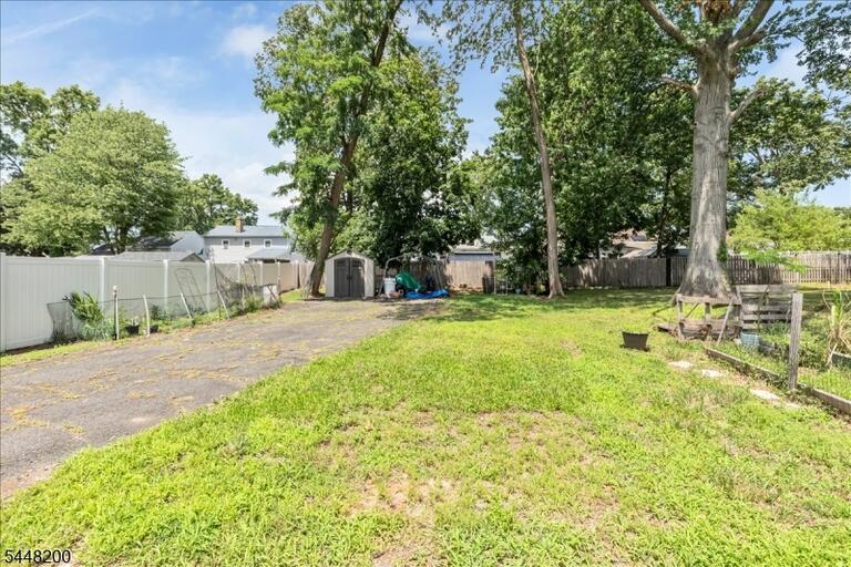 Property listing MLS 4042661 photo 27