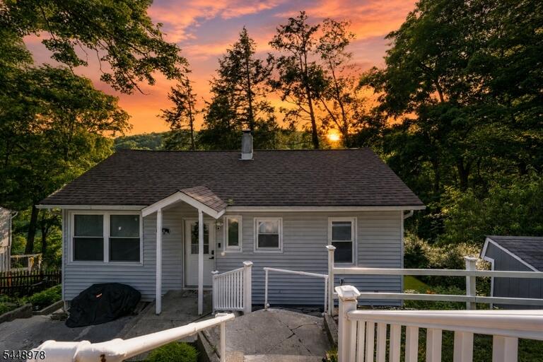 Property listing MLS 4042725 photo 1