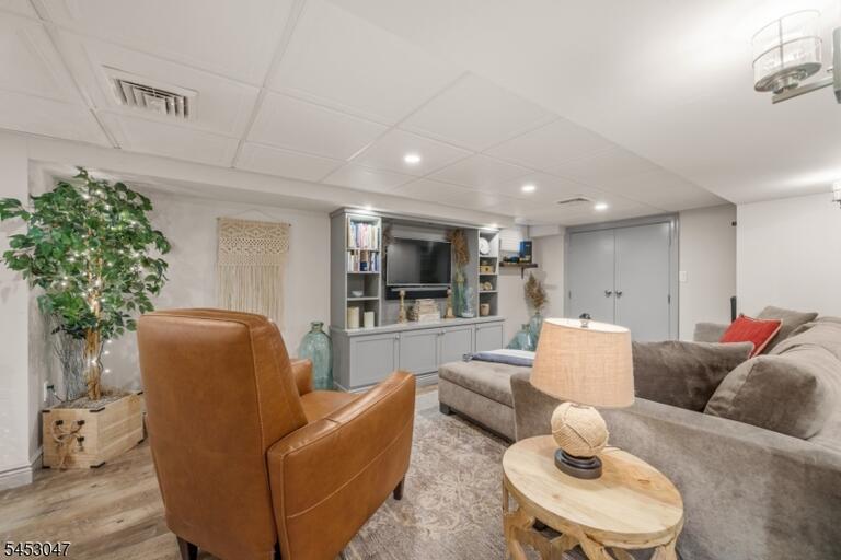image-4046159-13.jpeg