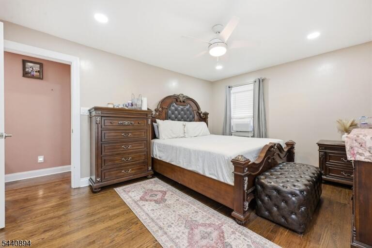 Property listing MLS 4046181 photo 16