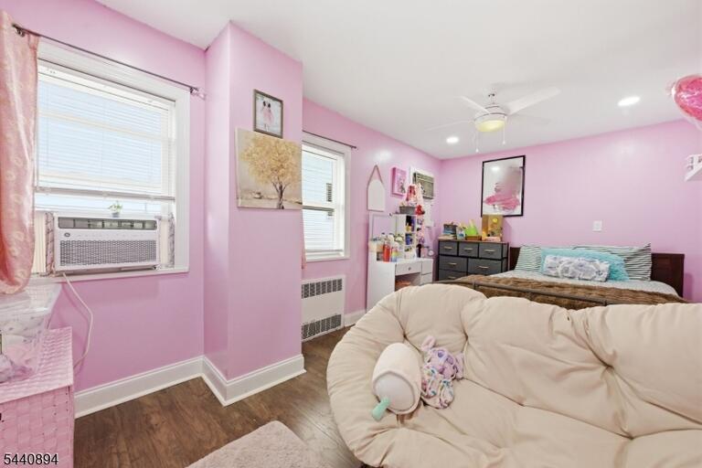 Property listing MLS 4046181 photo 18