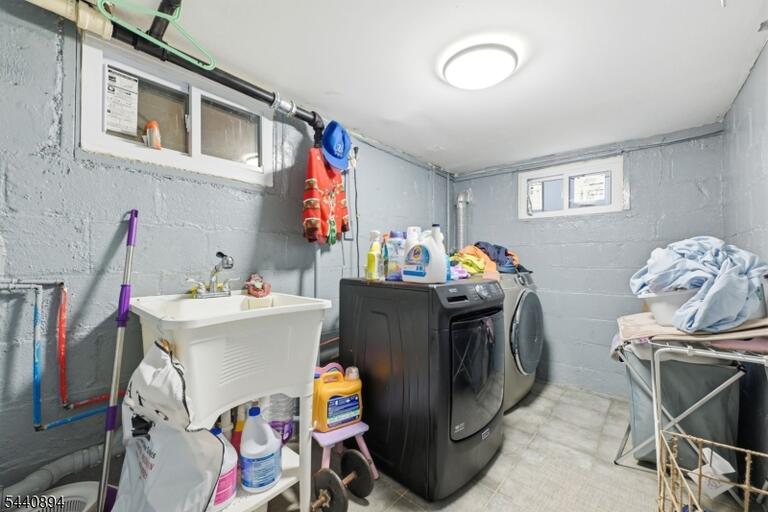 Property listing MLS 4046181 photo 24