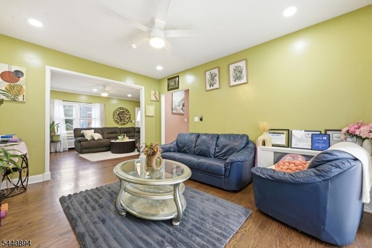 Property listing MLS 4046181 photo 6