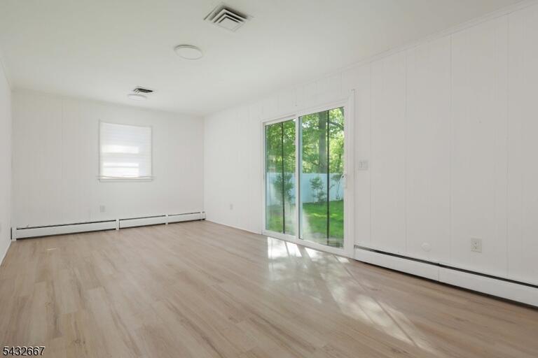 Property listing MLS 4046325 photo 14