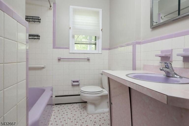 Property listing MLS 4046325 photo 21