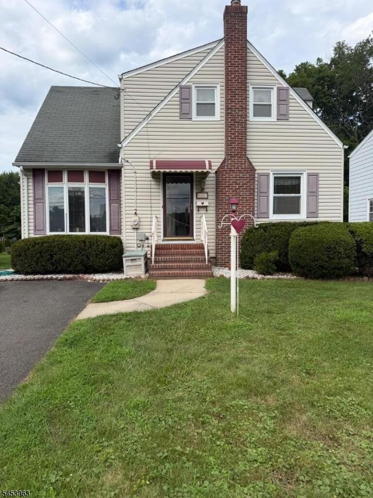 Property listing MLS 4046756 photo 1