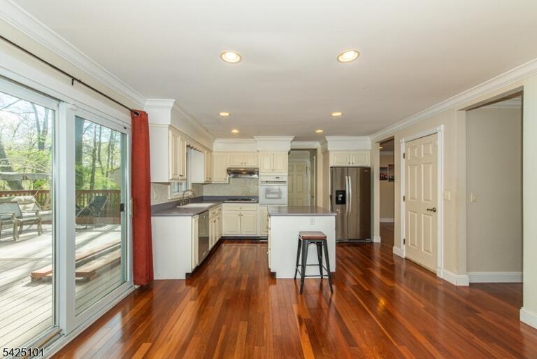 Property listing MLS 4046774 photo 12