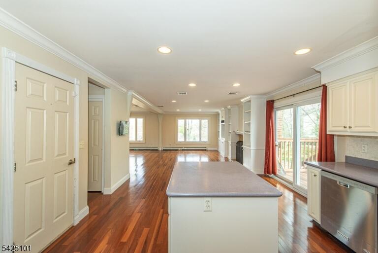 Property listing MLS 4046774 photo 17