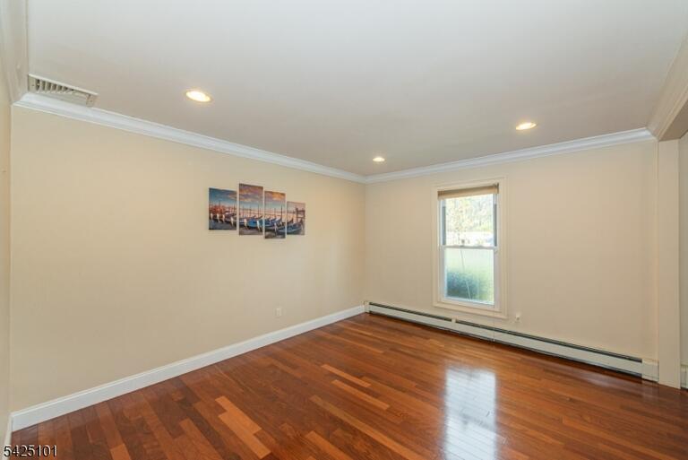 Property listing MLS 4046774 photo 18