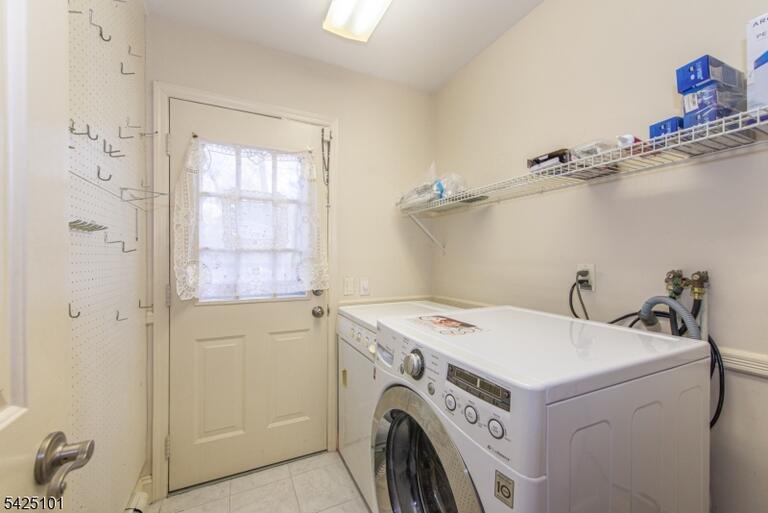 Property listing MLS 4046774 photo 22