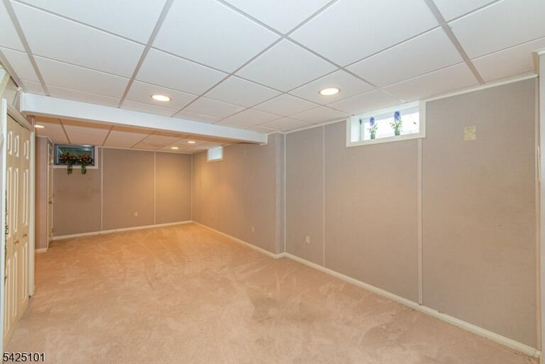 Property listing MLS 4046774 photo 37