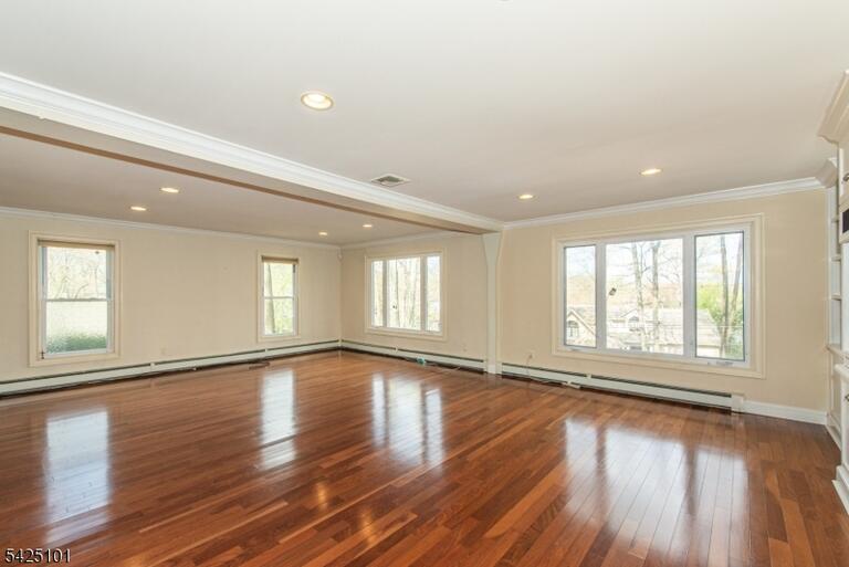 Property listing MLS 4046774 photo 9