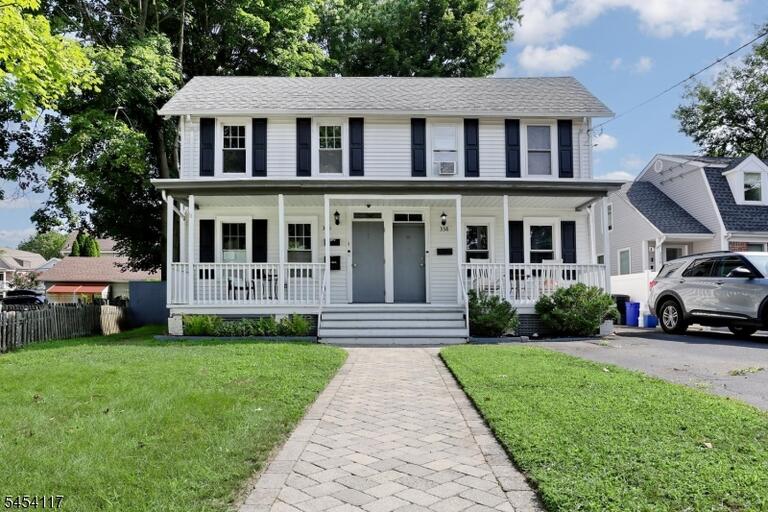 Property listing MLS 4047132 photo 1