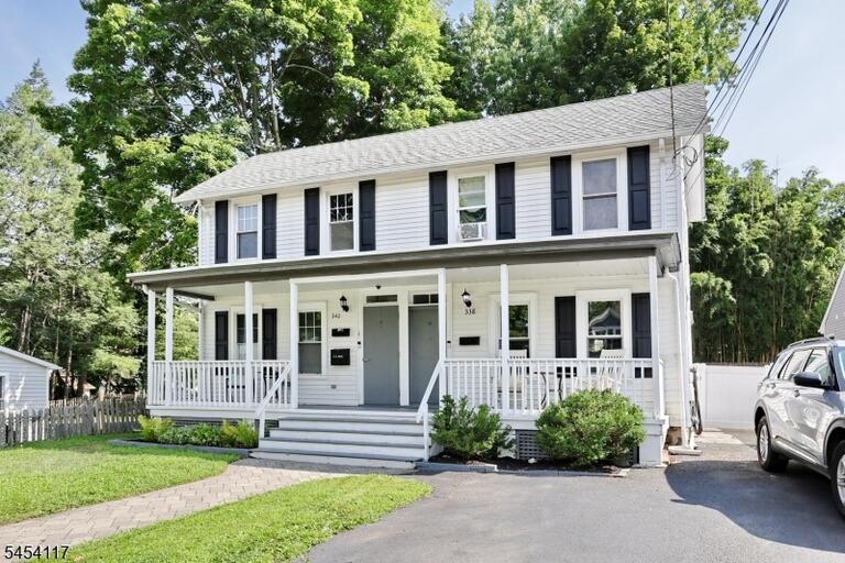 Property listing MLS 4047132 photo 22