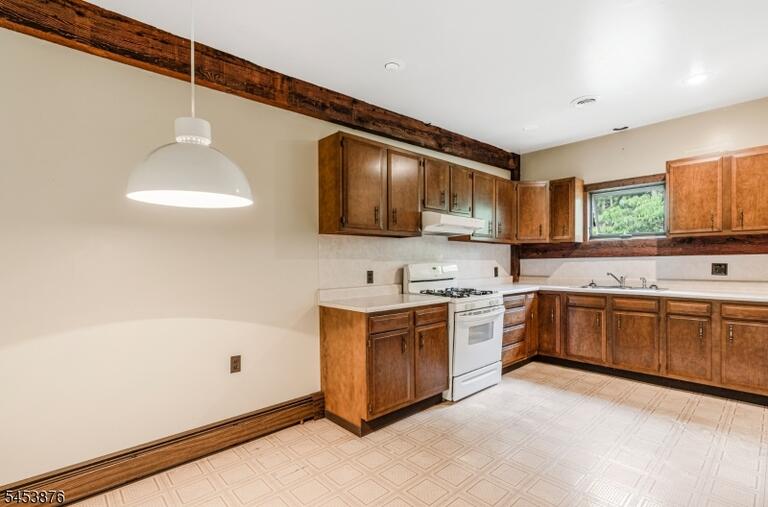 Property listing MLS 4047775 photo 30
