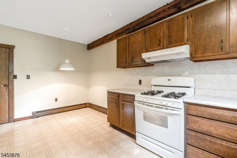 Property listing MLS 4047775 photo 31
