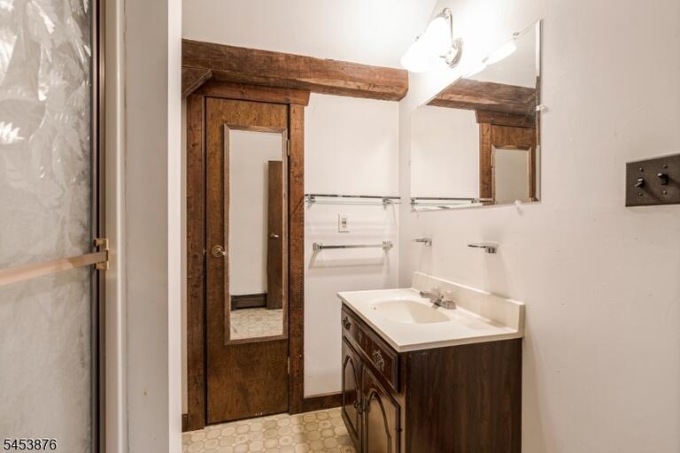 Property listing MLS 4047775 photo 34