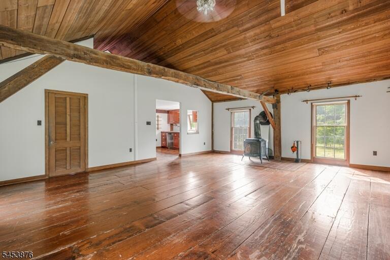 Property listing MLS 4047775 photo 9