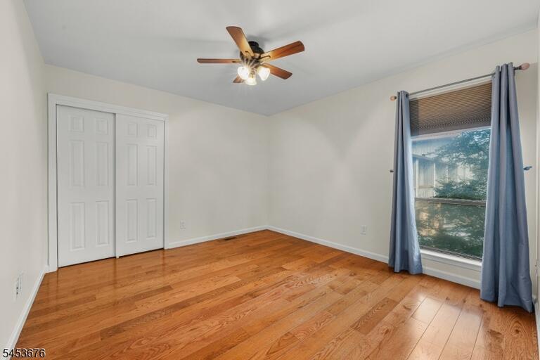 Property listing MLS 4048222 photo 14