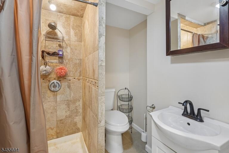 Property listing MLS 4048487 photo 14