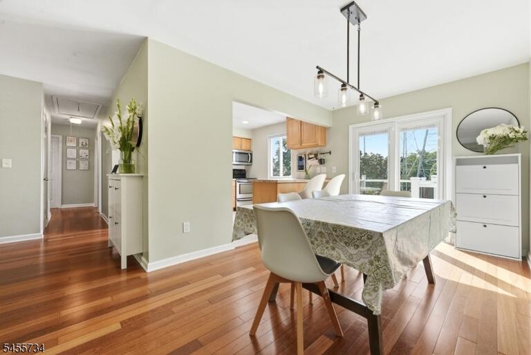 Property listing MLS 4048510 photo 13