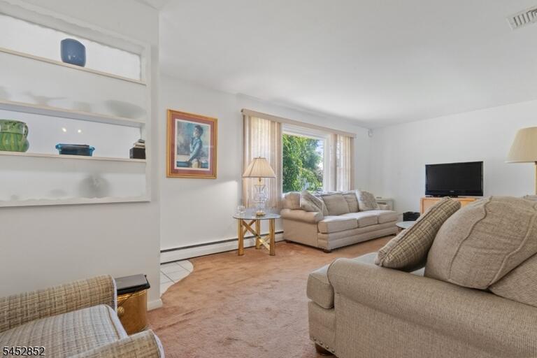 Property listing MLS 4048566 photo 15