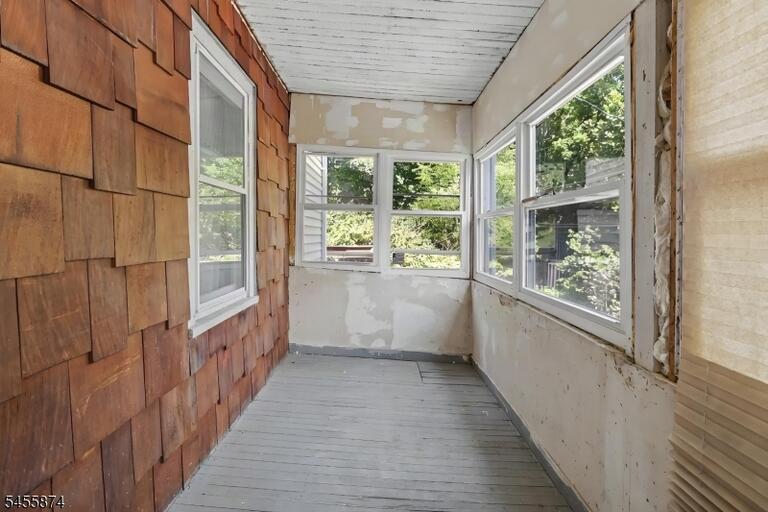 Property listing MLS 4048807 photo 27