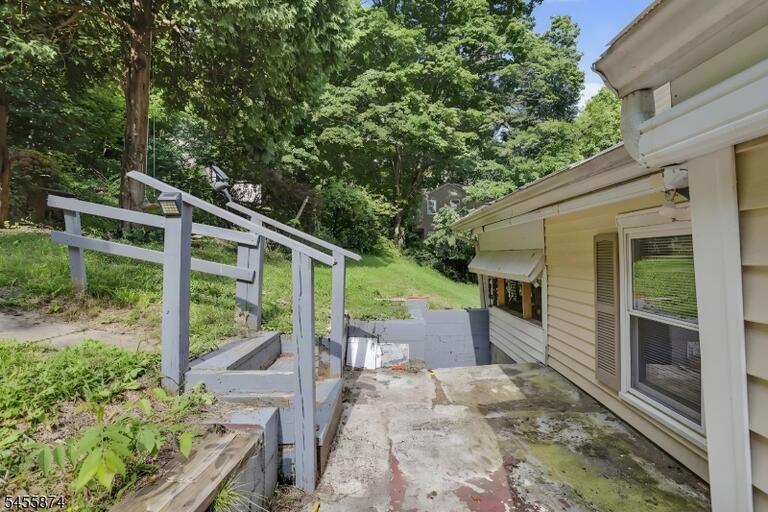 Property listing MLS 4048807 photo 38