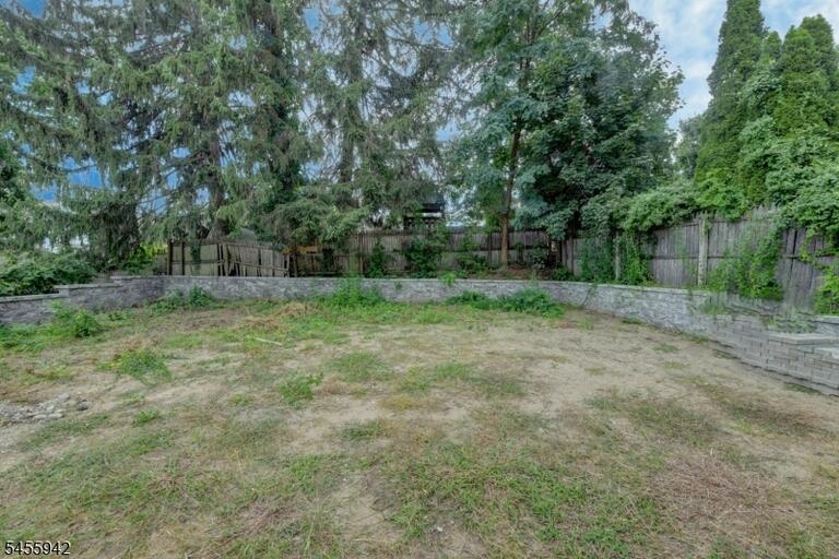 Property listing MLS 4048899 photo 39