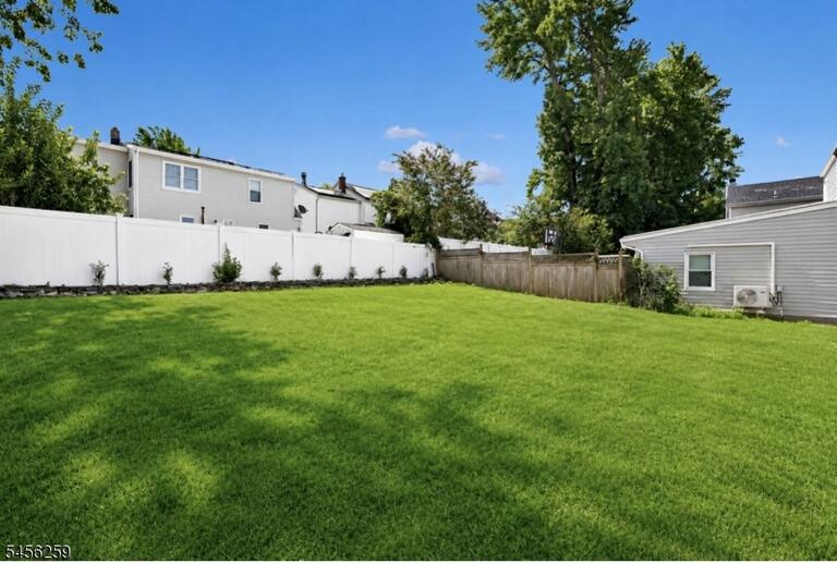 Property listing MLS 4048913 photo 37