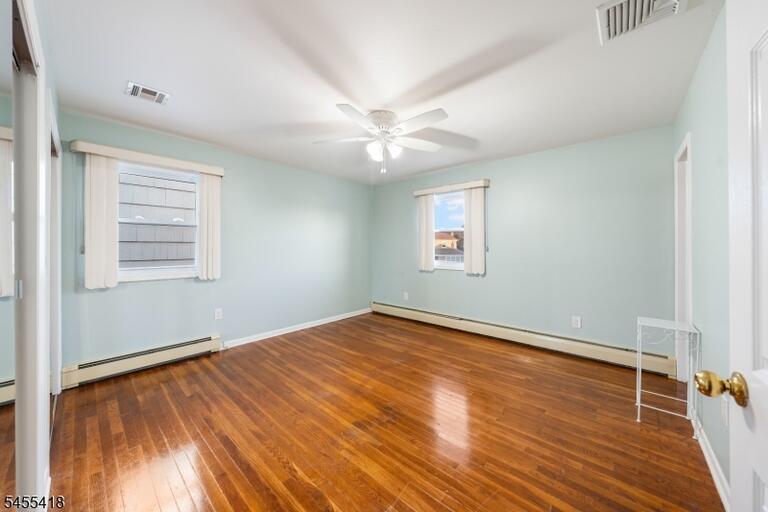 Property listing MLS 4048934 photo 12