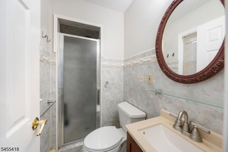 Property listing MLS 4048934 photo 13