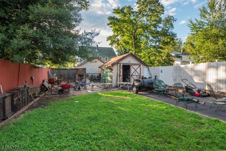 Property listing MLS 4048935 photo 5