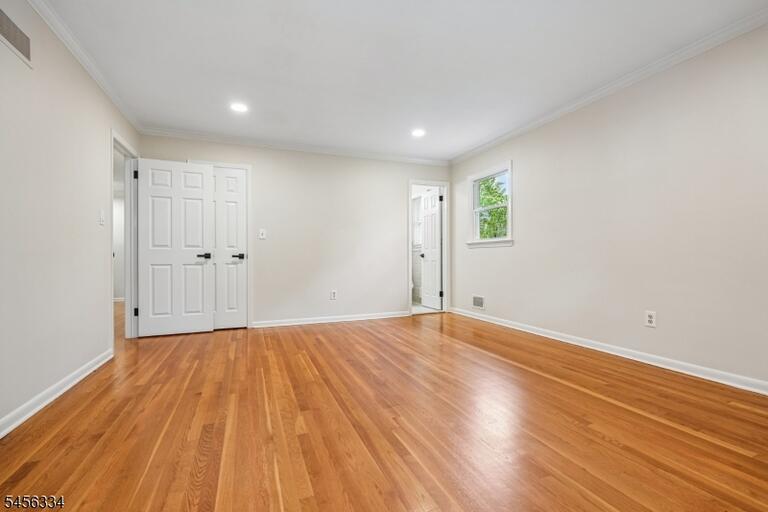 Property listing MLS 4048960 photo 17