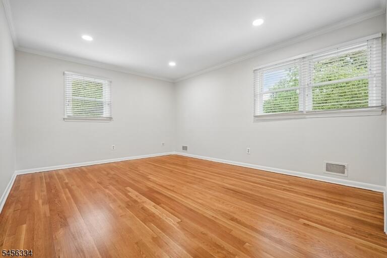 Property listing MLS 4048960 photo 21