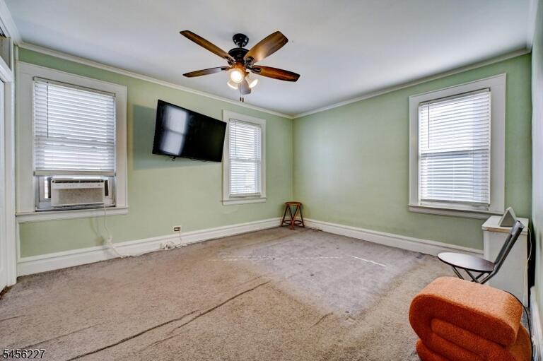 Property listing MLS 4048972 photo 25