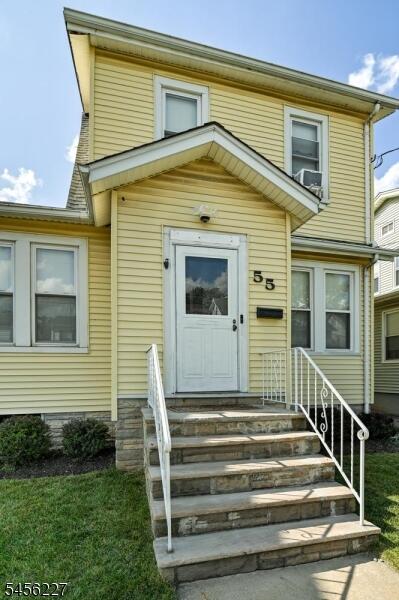 Property listing MLS 4048972 photo 3