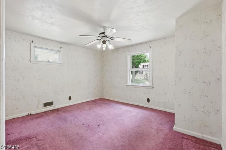 Property listing MLS 4049098 photo 17