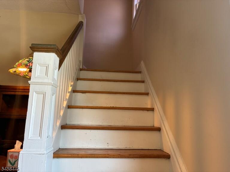 Property listing MLS 4049167 photo 19