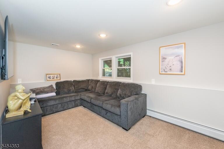 Property listing MLS 4049186 photo 15