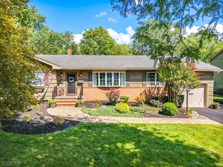 Property listing MLS 4049215 photo 35