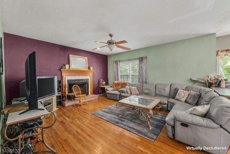 Property listing MLS 4049228 photo 10