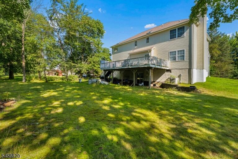 Property listing MLS 4049228 photo 6