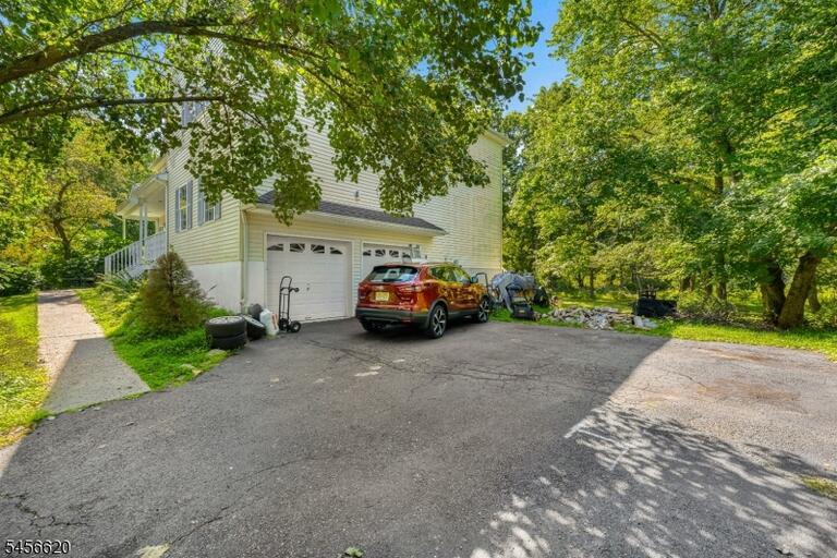 Property listing MLS 4049228 photo 7