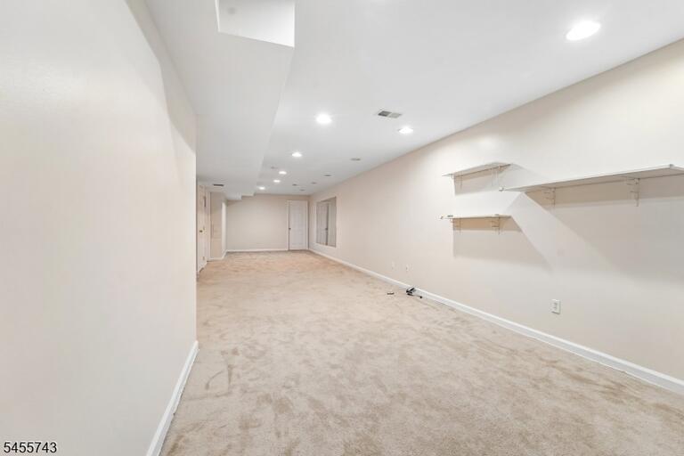 Property listing MLS 4049241 photo 32
