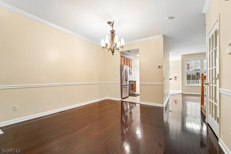 Property listing MLS 4049241 photo 6
