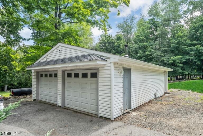 Property listing MLS 4049257 photo 50