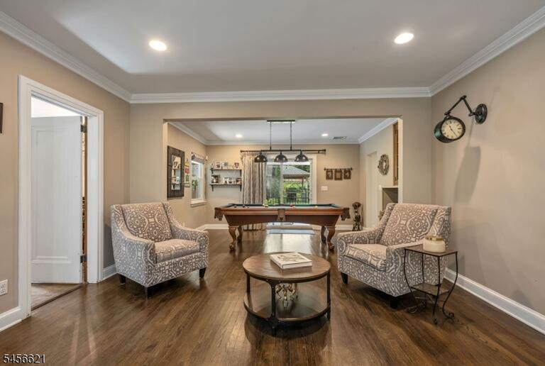 Property listing MLS 4049257 photo 8