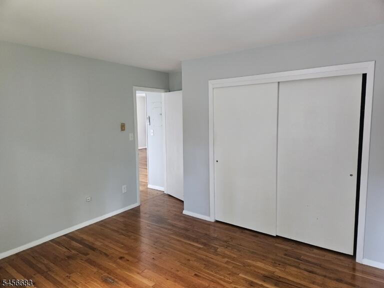 Property listing MLS 4049290 photo 10